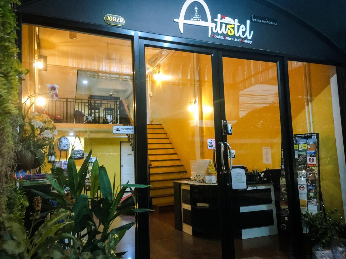 Hostel Artistel (Adults Only) Čiang Mai Exteriér fotografie